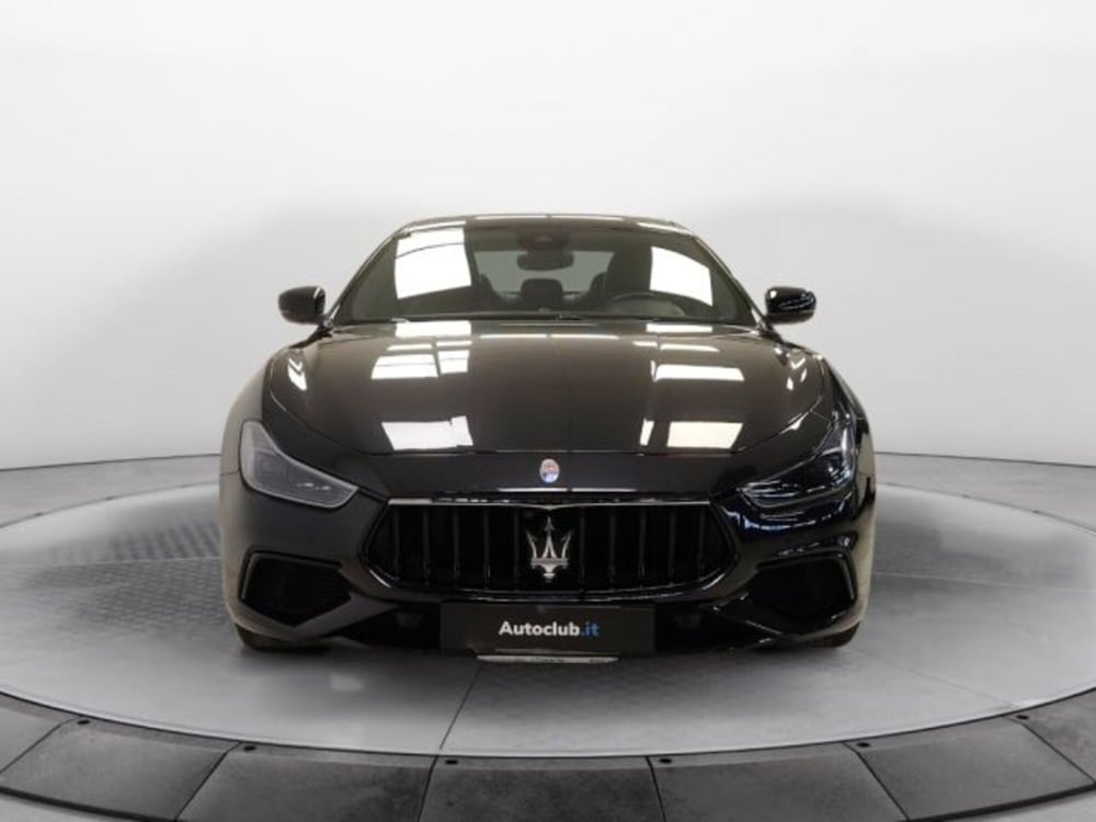Maserati Ghibli usata a Modena (17)
