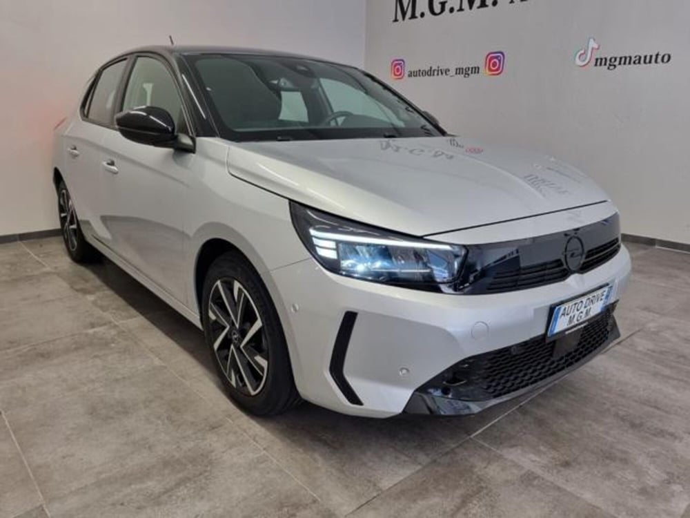 Opel Corsa usata a Como (9)