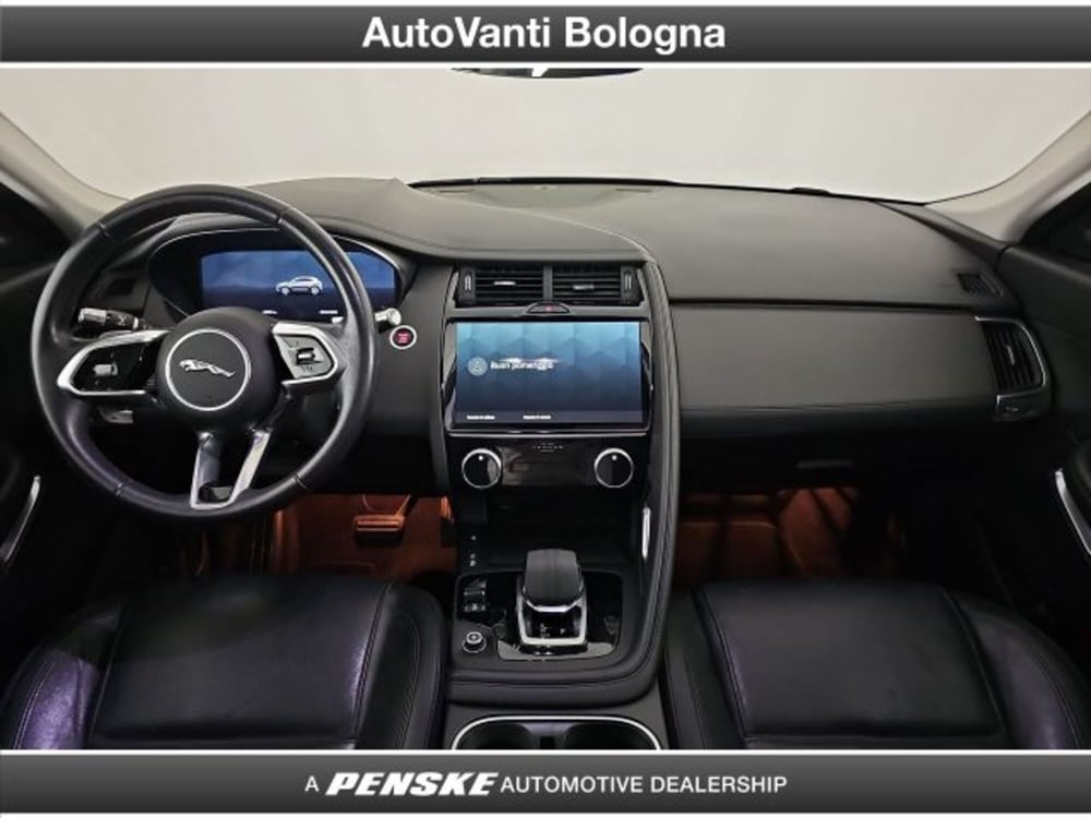 Jaguar E-Pace usata a Bologna (9)