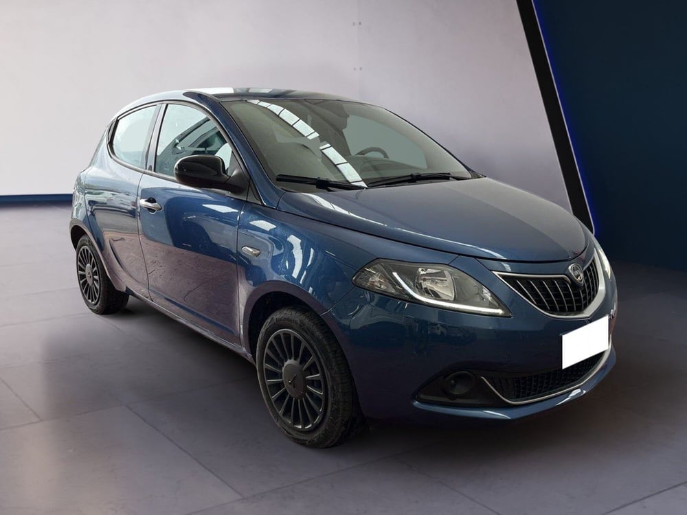 Lancia Ypsilon usata a Torino (3)