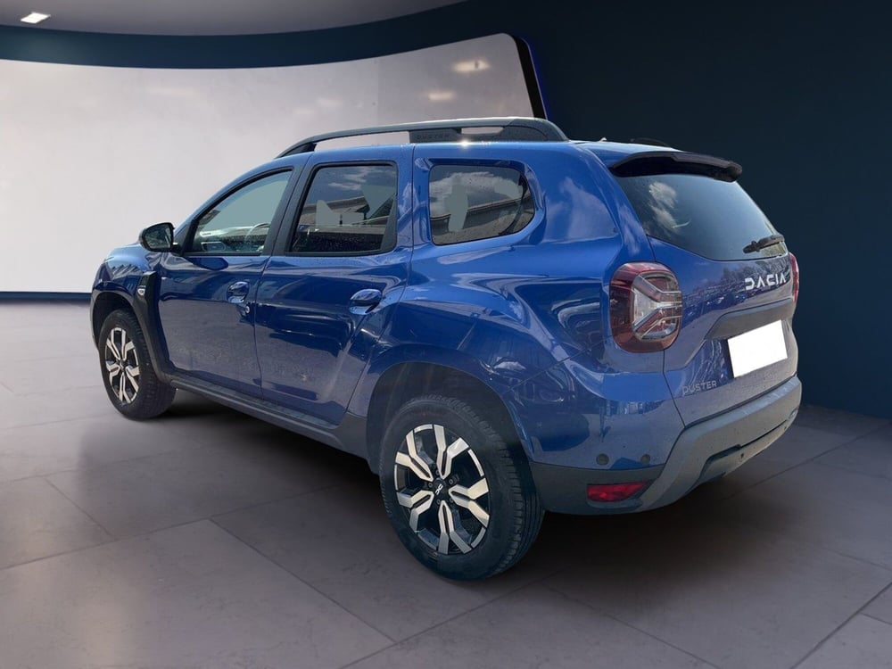 Dacia Duster nuova a Torino (5)