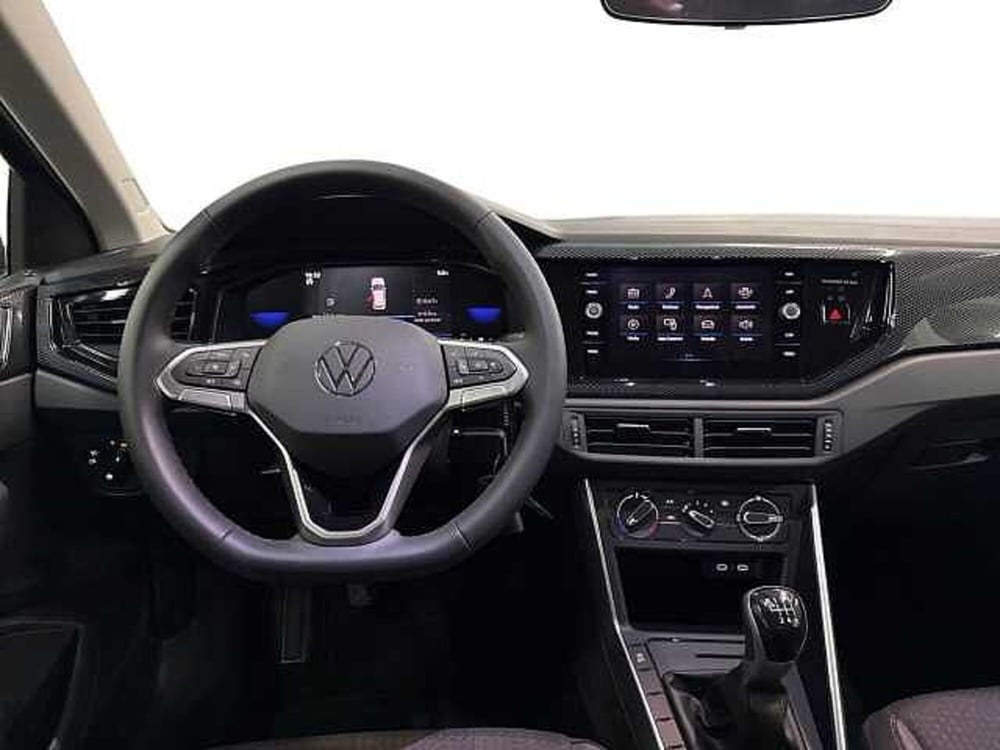 Volkswagen Taigo nuova a Napoli (14)