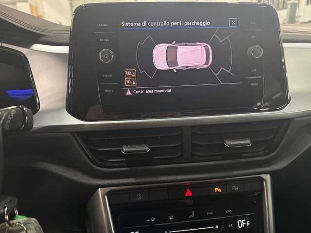 Volkswagen T-Roc usata a Napoli (17)