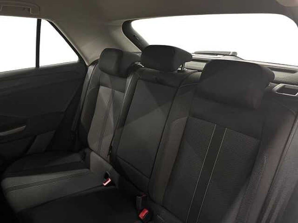 Volkswagen T-Roc usata a Napoli (20)