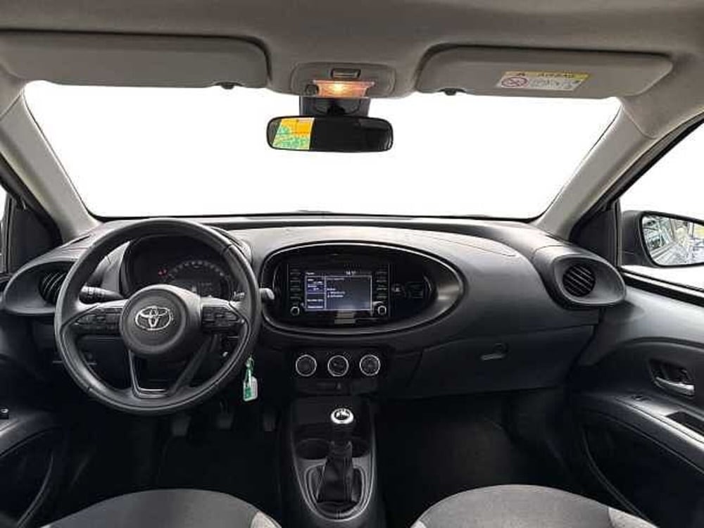 Toyota Aygo X usata a Napoli (14)