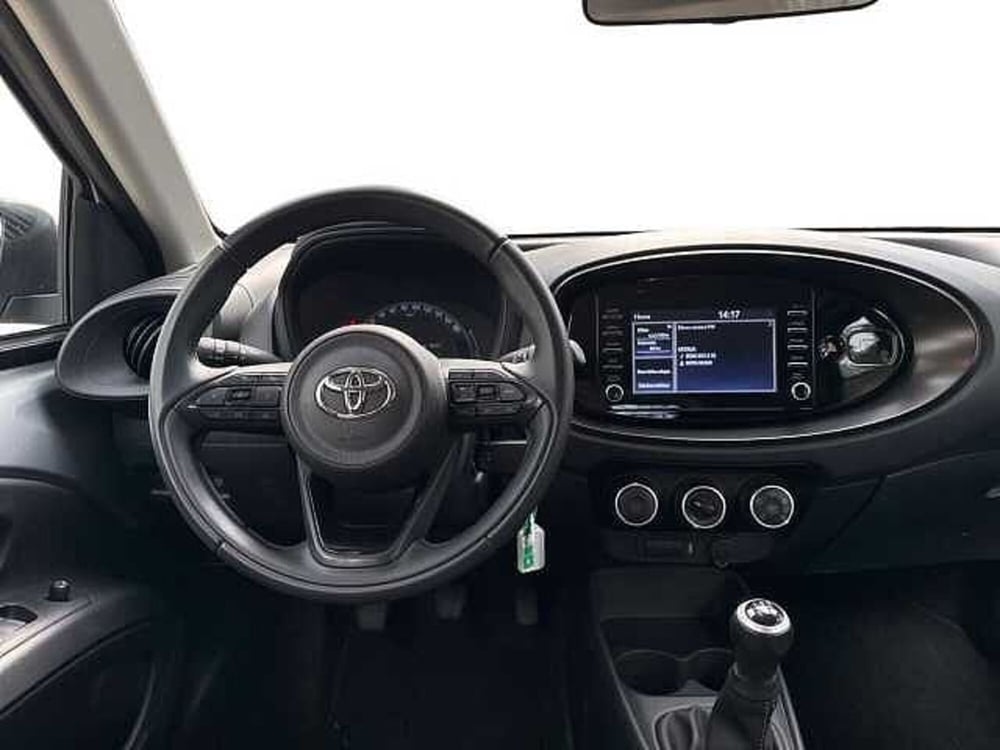 Toyota Aygo X usata a Napoli (15)
