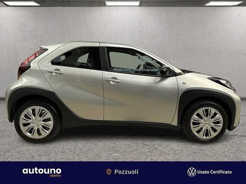 Toyota Aygo X usata a Napoli (6)