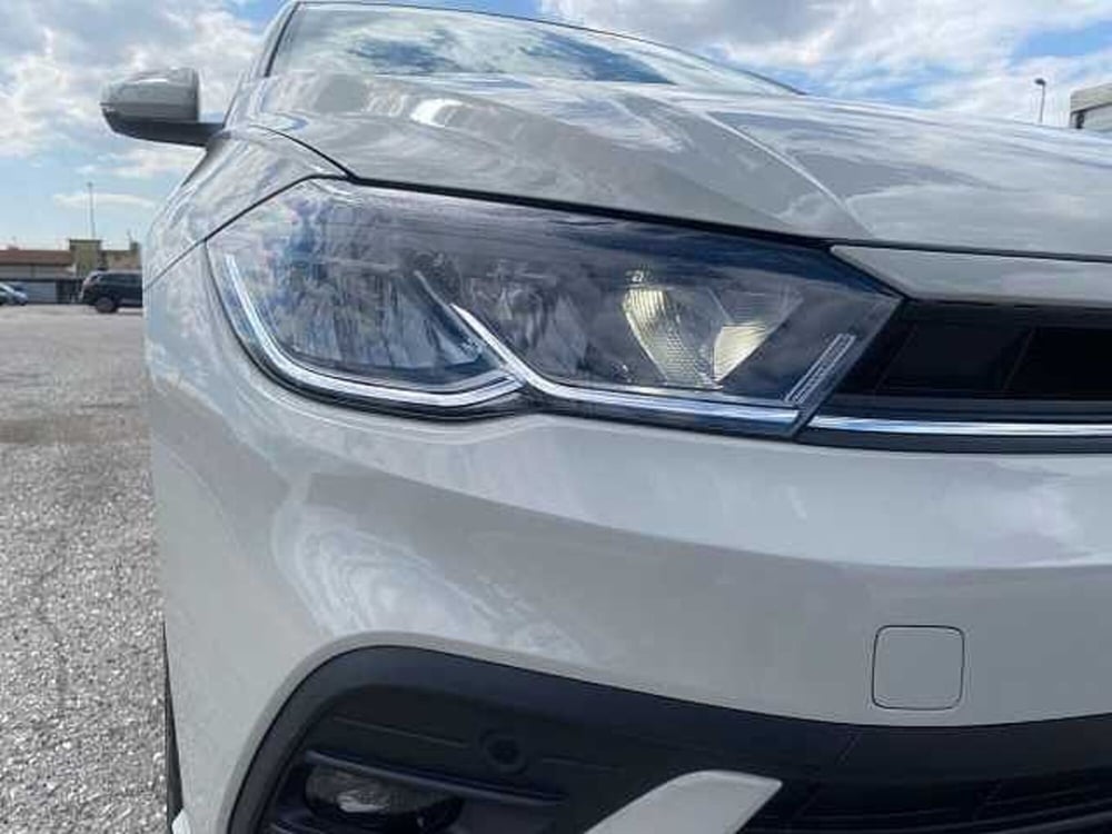 Volkswagen Polo nuova a Napoli (9)