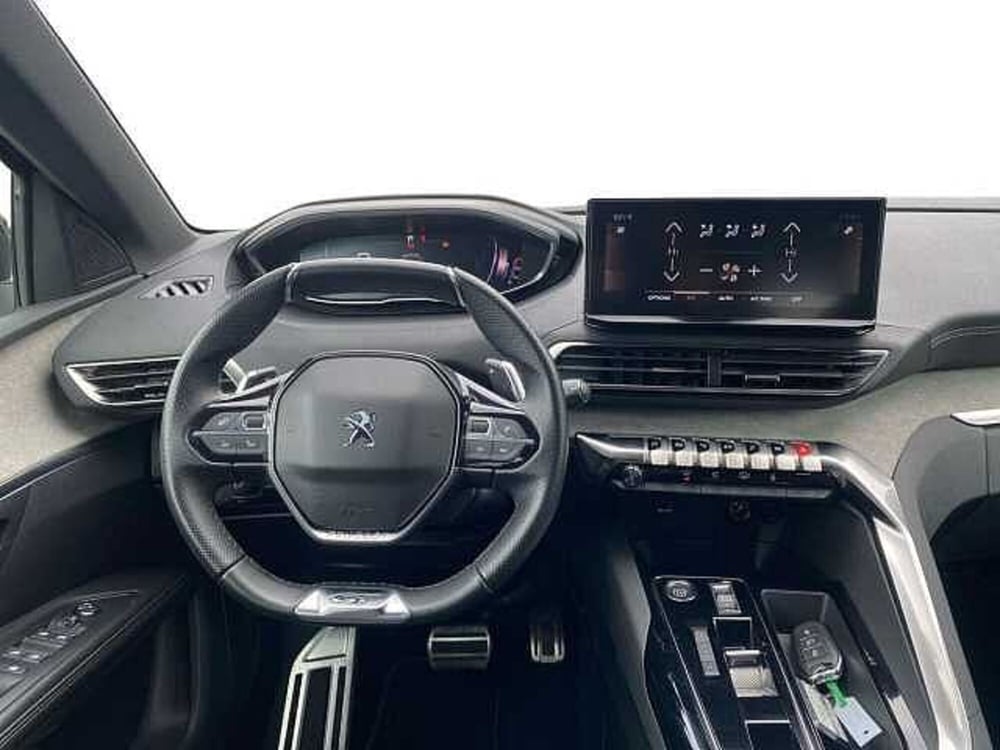 Peugeot 5008 usata a Napoli (15)