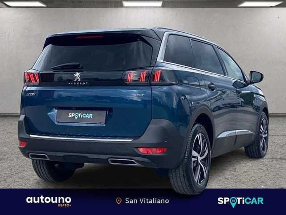 Peugeot 5008 usata a Napoli (6)