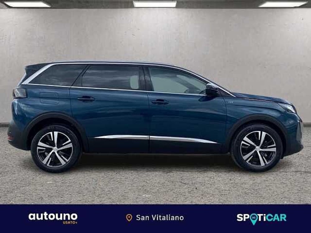 Peugeot 5008 usata a Napoli (7)