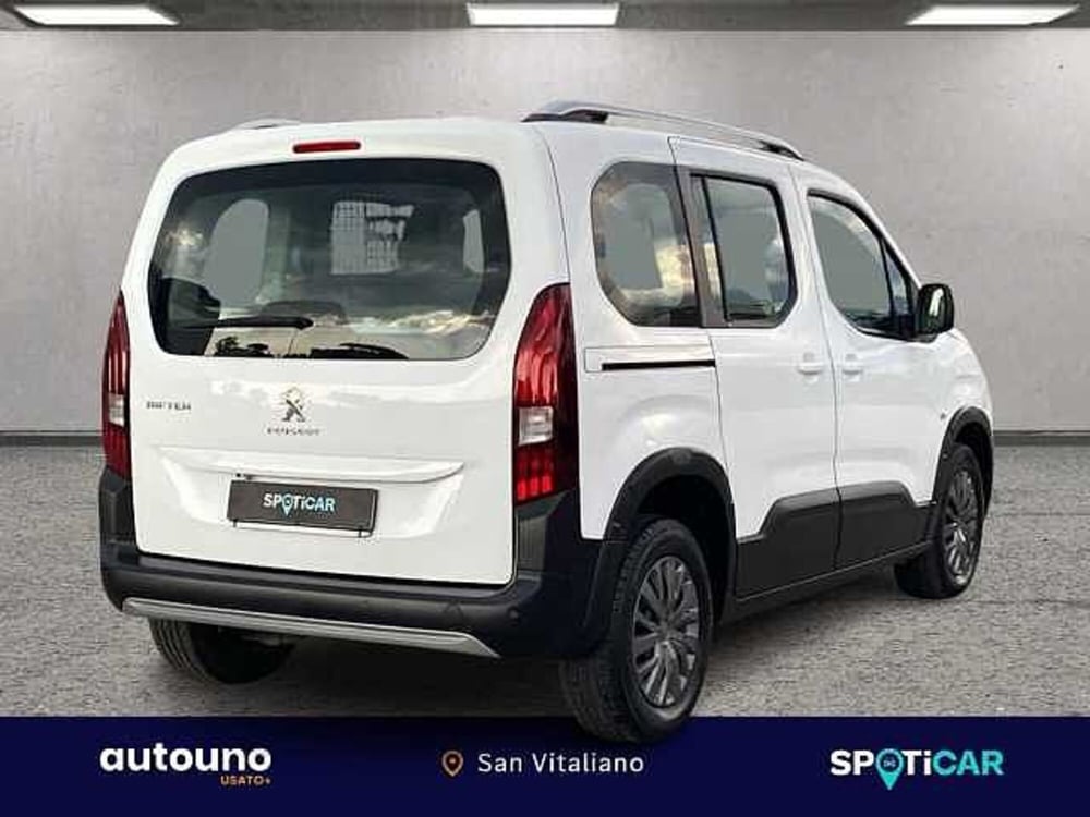 Peugeot Rifter usata a Napoli (5)