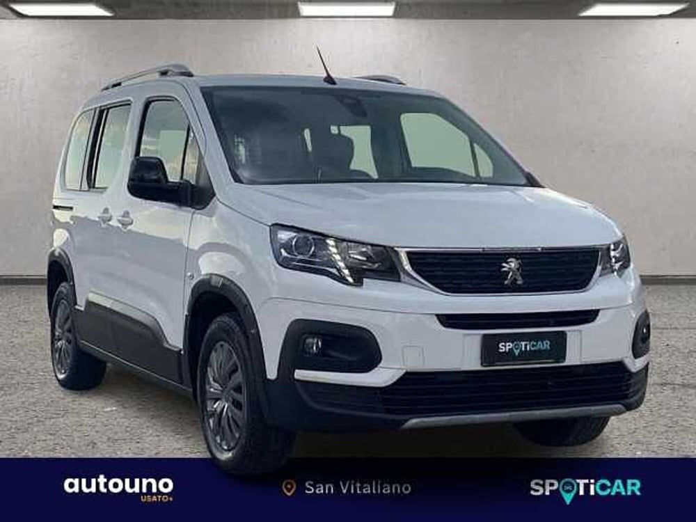 Peugeot Rifter usata a Napoli (7)
