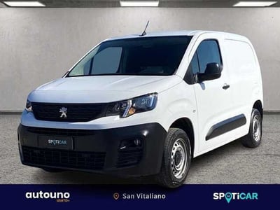 Peugeot Partner Furgone 1.5 bluehdi 100cv S&amp;S L1 del 2022 usata a Casoria