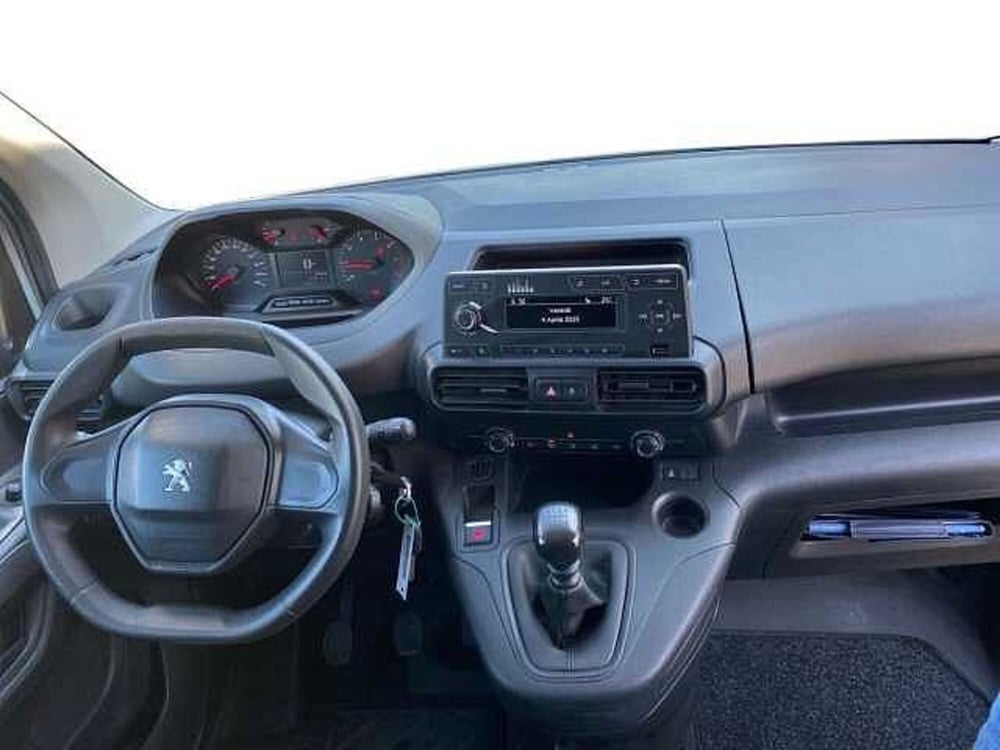 Peugeot Partner Furgone usata a Napoli (14)