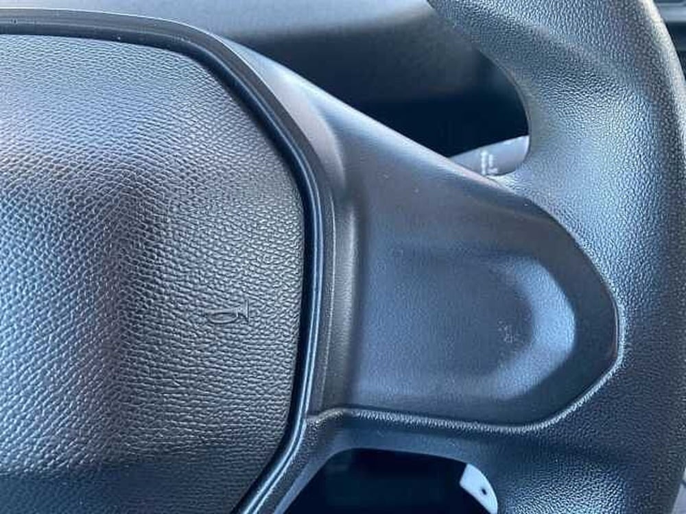 Peugeot Partner Furgone usata a Napoli (17)