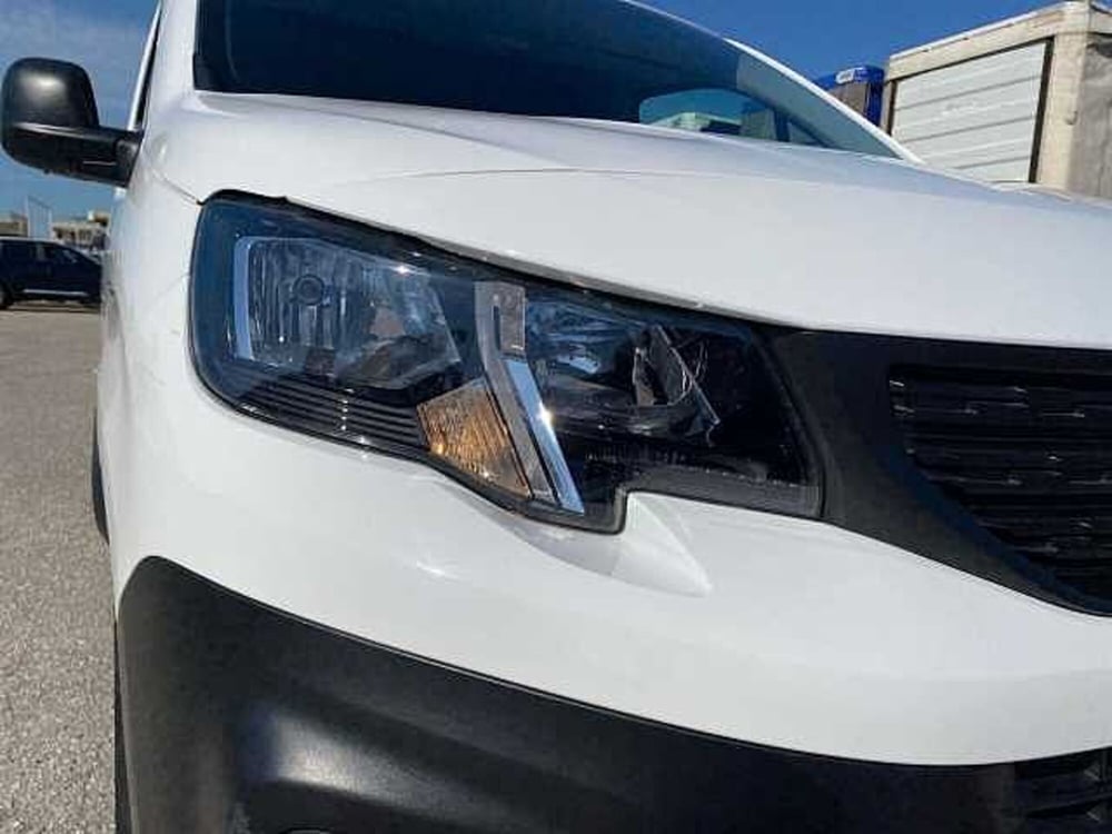 Peugeot Partner Furgone usata a Napoli (9)
