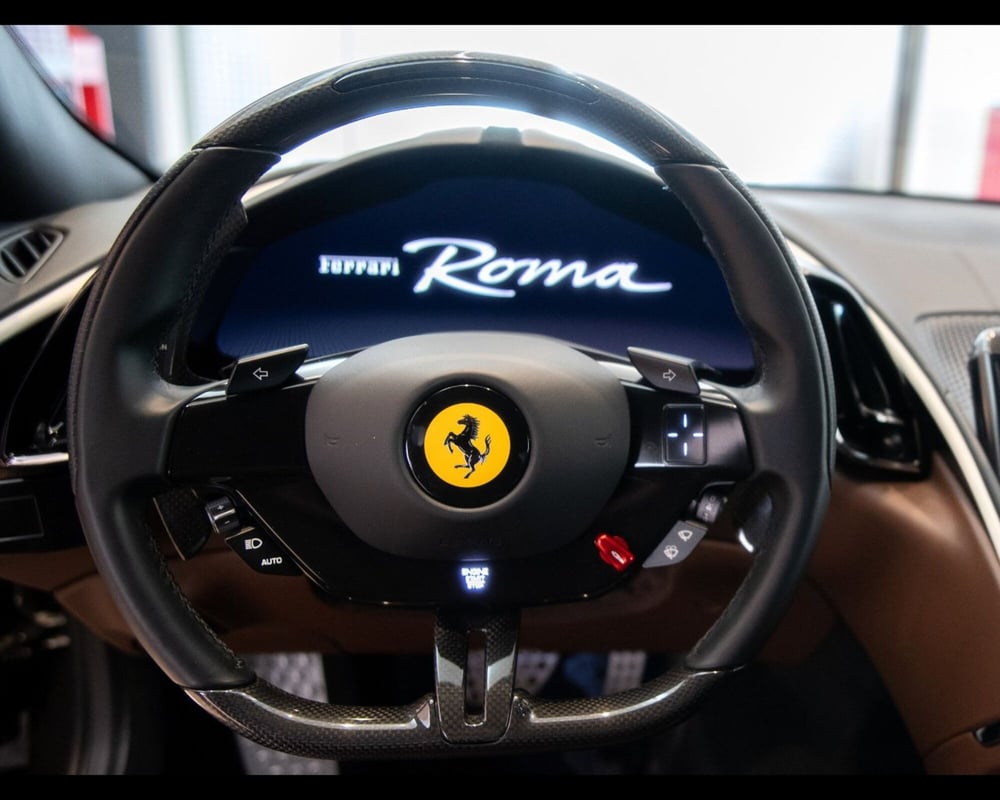Ferrari Roma Spider usata a Modena (13)