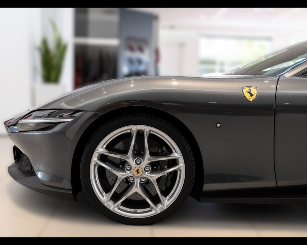 Ferrari Roma Spider usata a Modena (7)