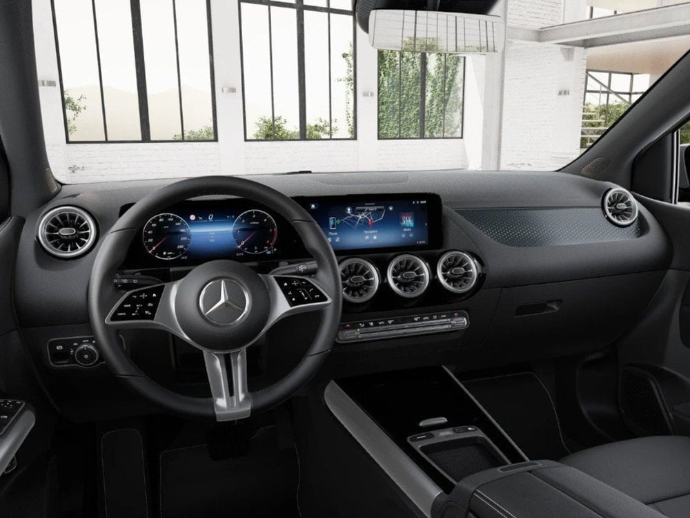 Mercedes-Benz Classe B nuova a Rimini (9)