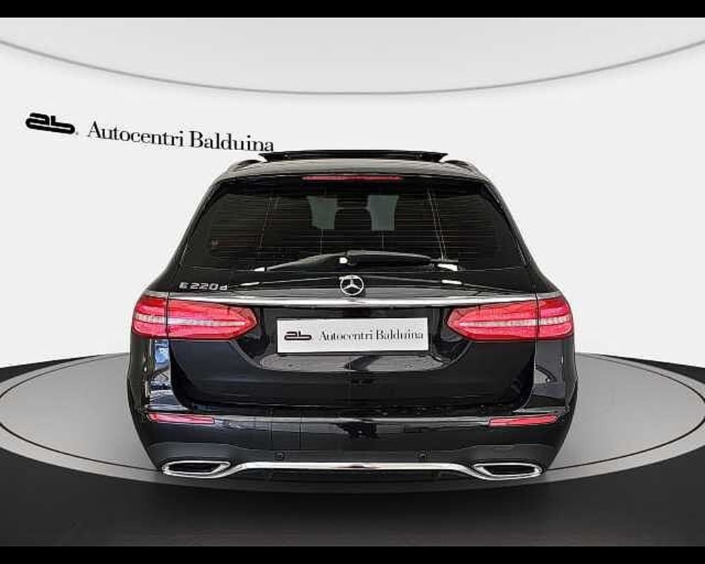 Mercedes-Benz Classe E Station Wagon usata a Roma (5)