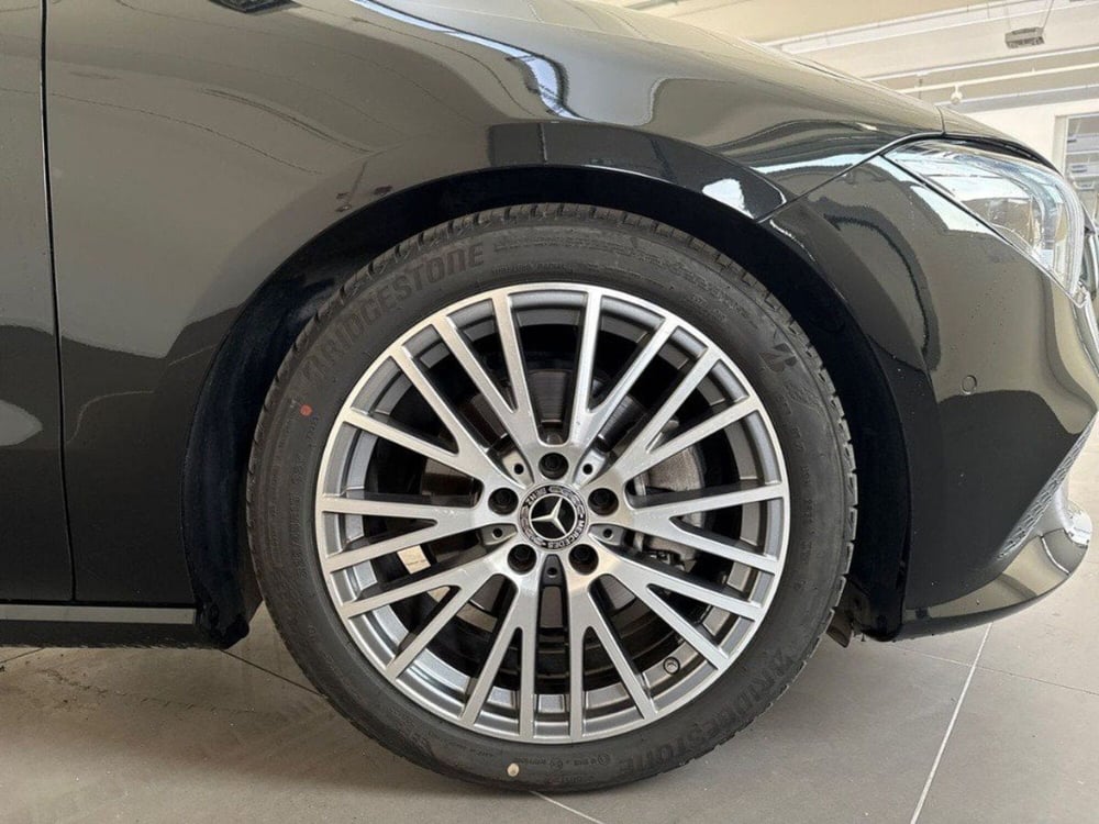 Mercedes-Benz CLA Shooting Brake usata a Rimini (8)