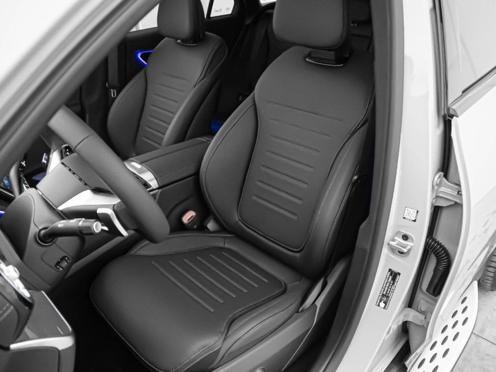 Mercedes-Benz GLC SUV nuova a Macerata (17)