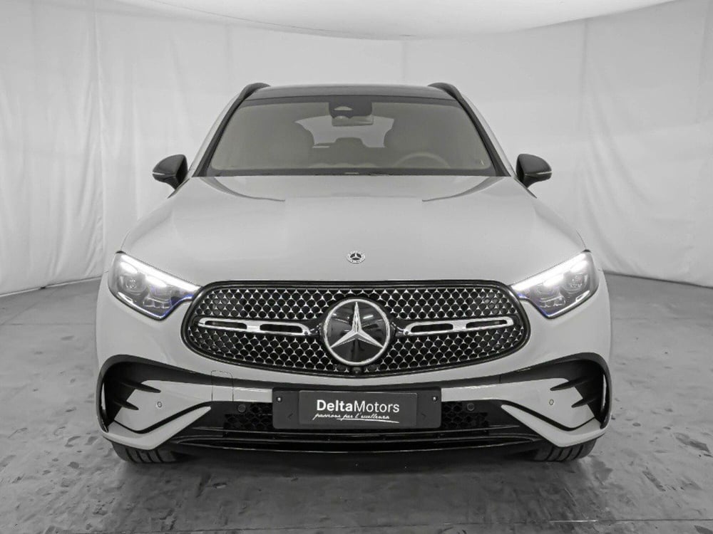 Mercedes-Benz GLC SUV nuova a Macerata (4)