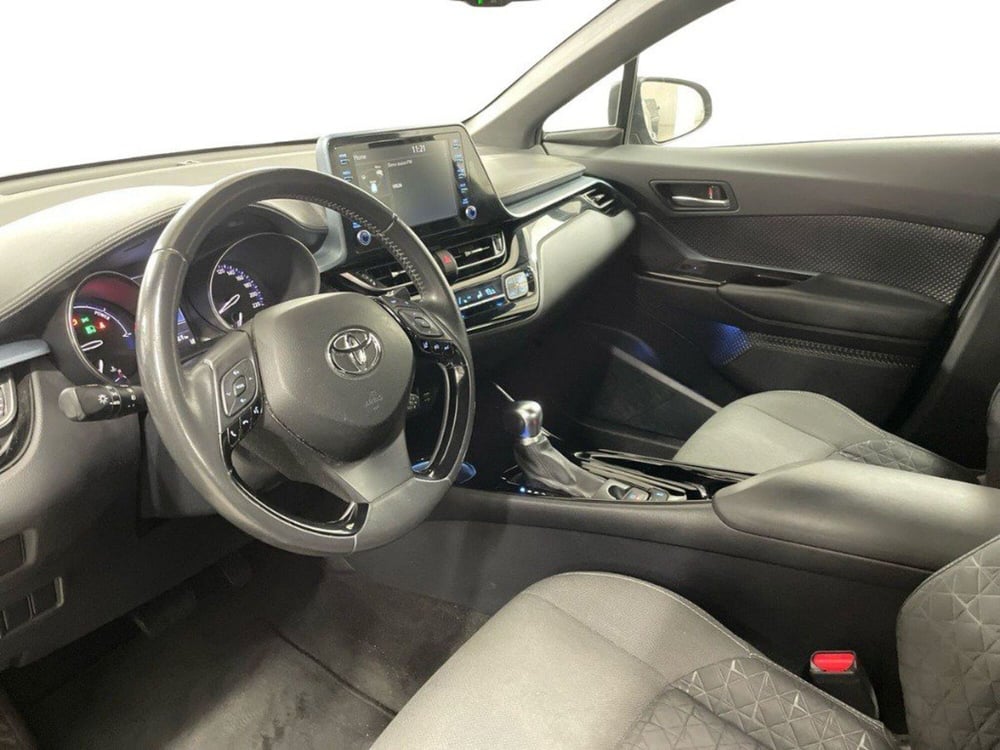 Toyota Toyota C-HR usata a Macerata (16)