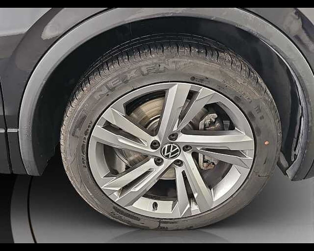 Volkswagen Tiguan usata a Roma (11)