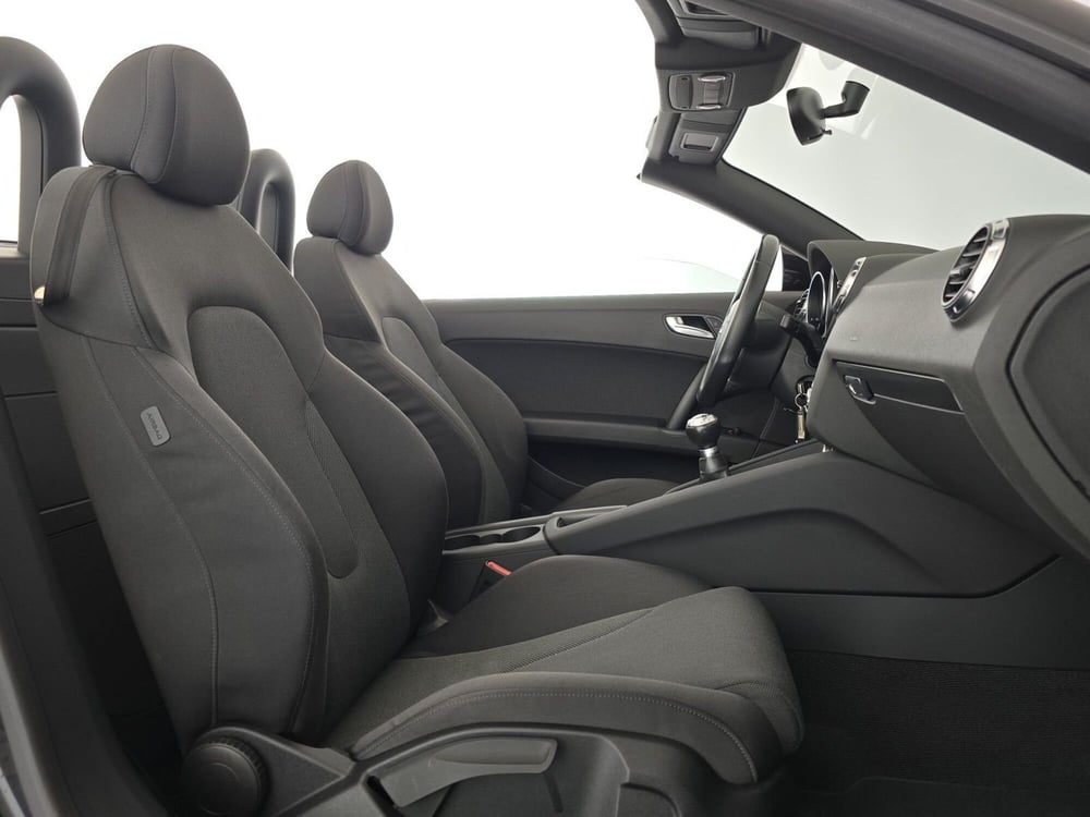 Audi TT Cabrio usata a Asti (14)