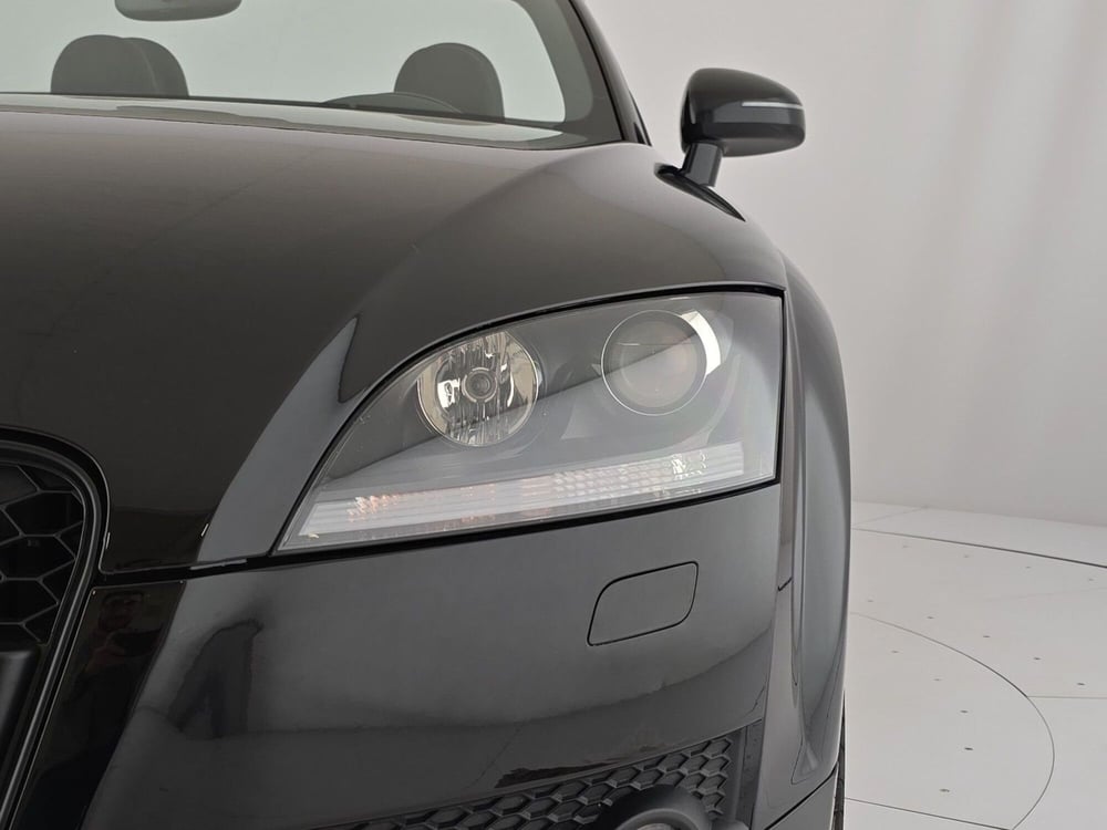 Audi TT Cabrio usata a Asti (7)