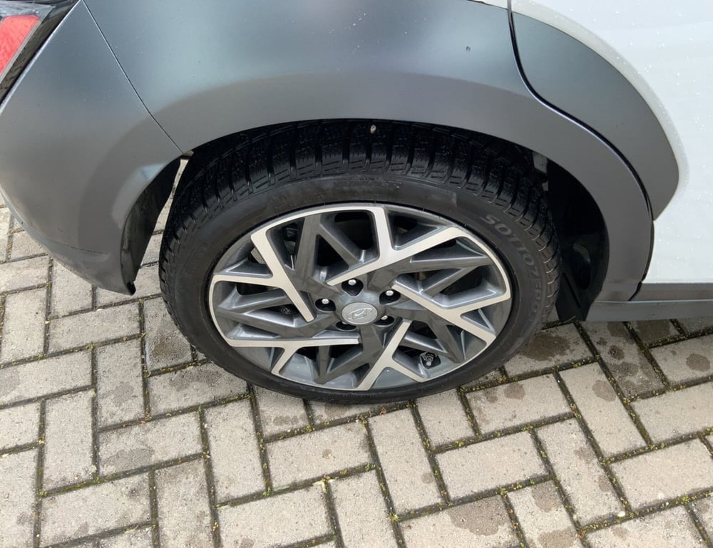 Hyundai Kona usata a Perugia (18)