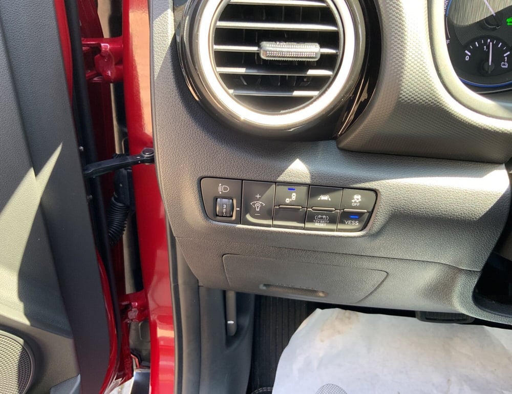 Hyundai Kona usata a Perugia (14)