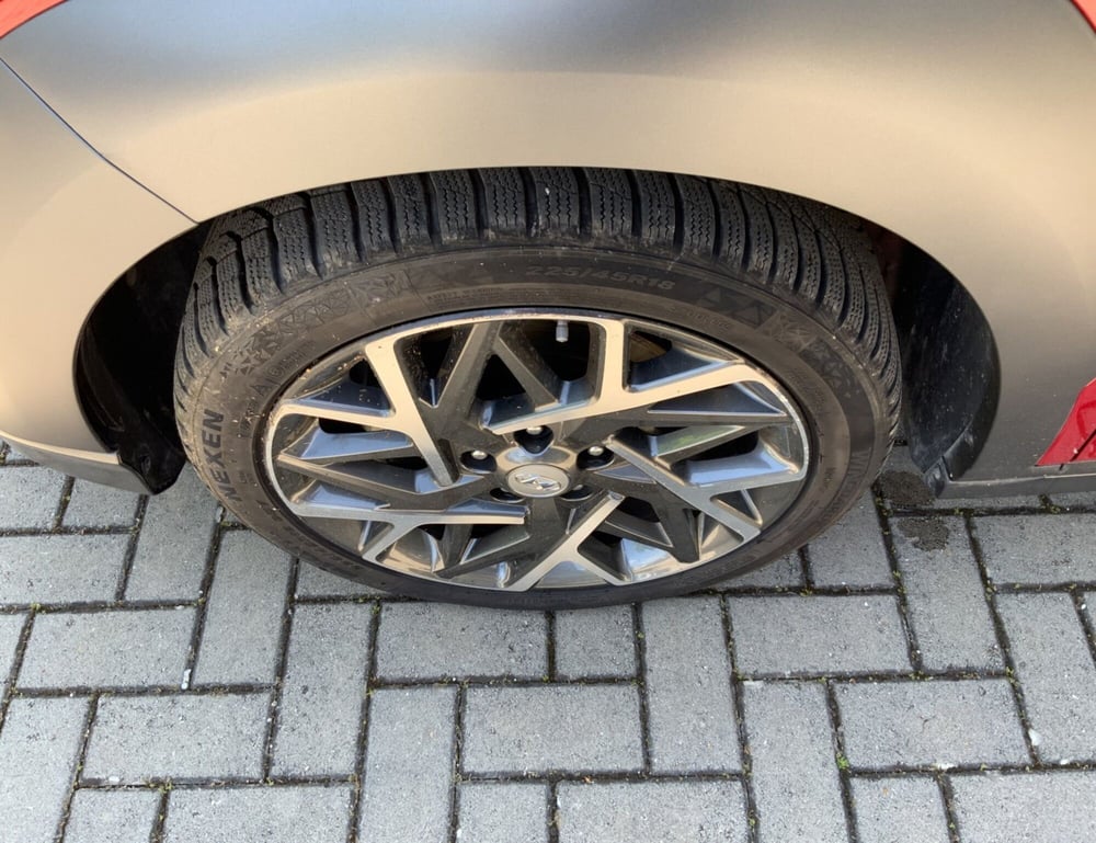 Hyundai Kona usata a Perugia (8)