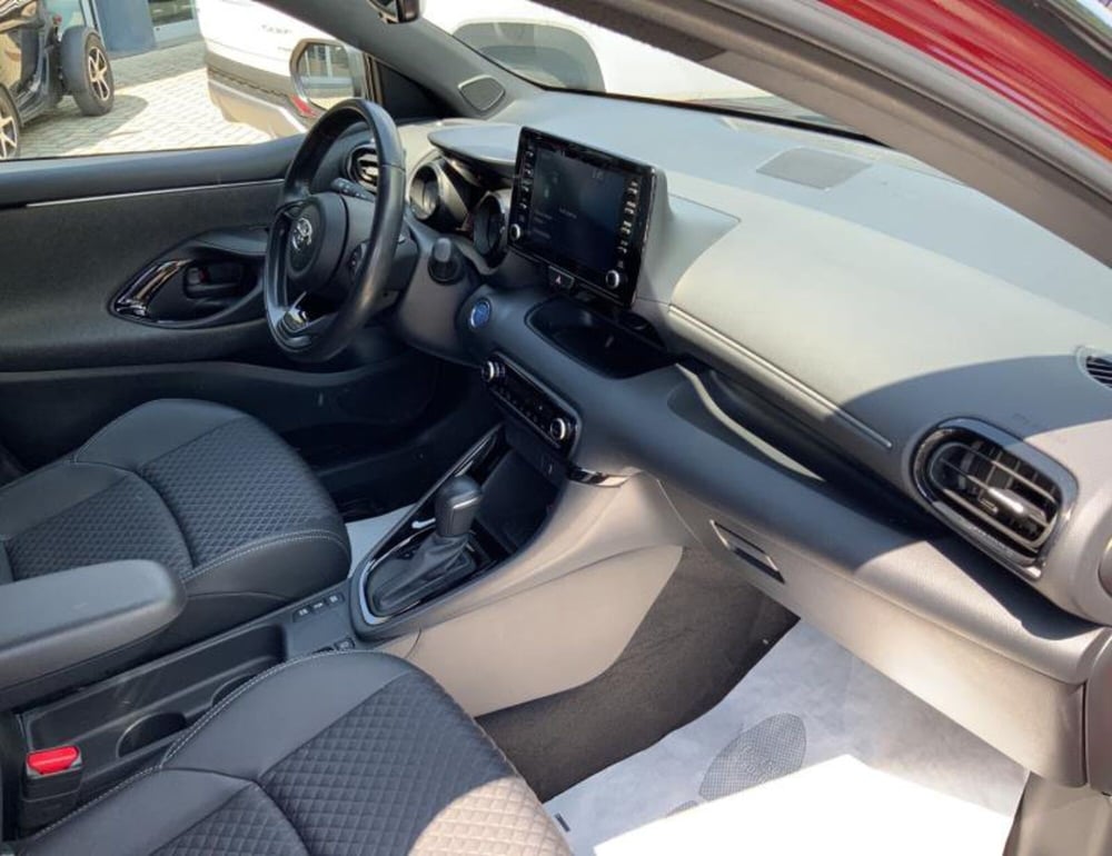 Toyota Yaris usata a Perugia (7)