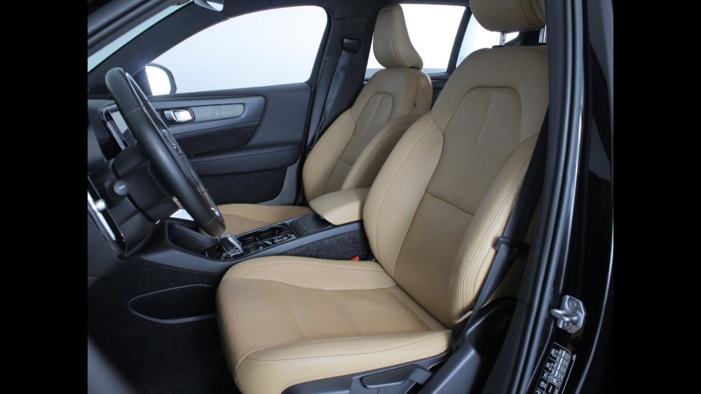 Volvo XC40 usata a Palermo (10)