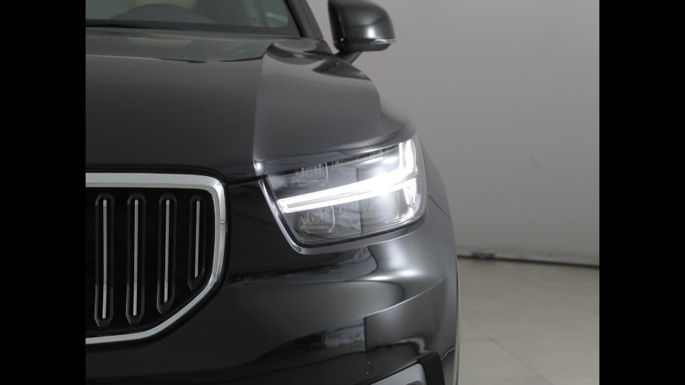 Volvo XC40 usata a Palermo (12)