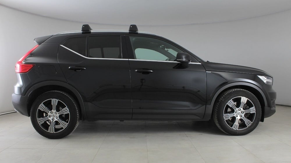 Volvo XC40 usata a Palermo (2)