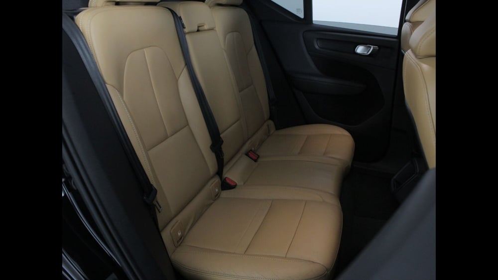 Volvo XC40 usata a Palermo (7)