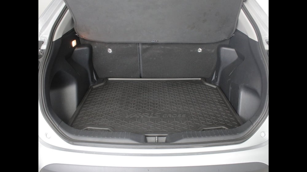 Toyota Yaris Cross usata a Palermo (11)