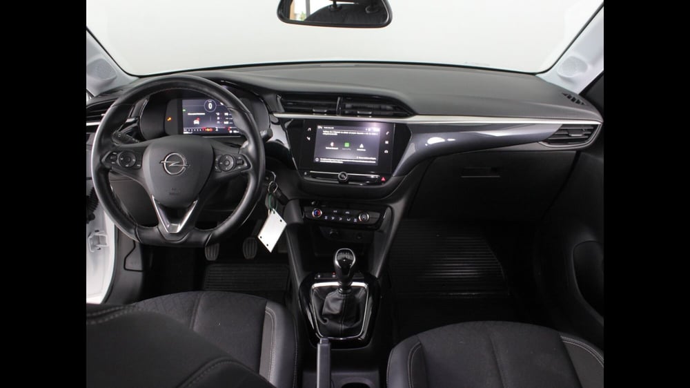 Opel Corsa usata a Palermo (9)