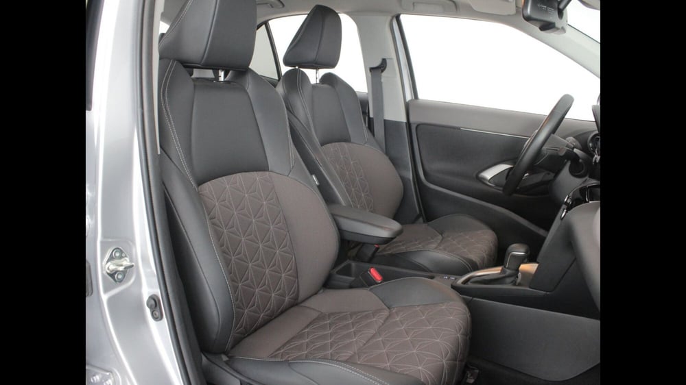 Toyota Yaris Cross usata a Palermo (7)