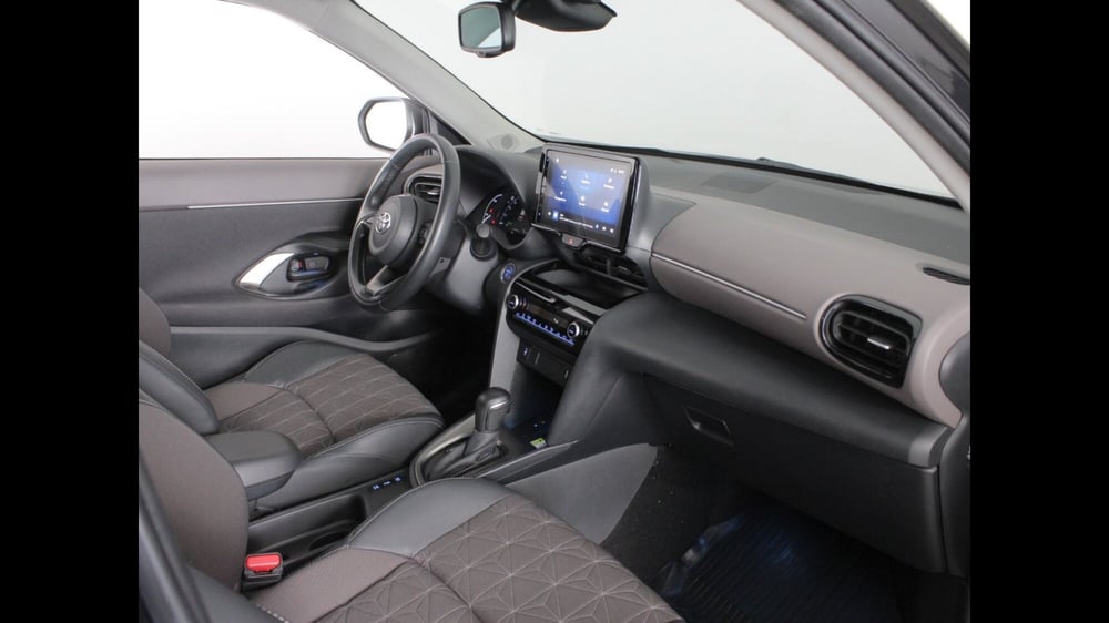 Toyota Yaris Cross usata a Palermo (6)