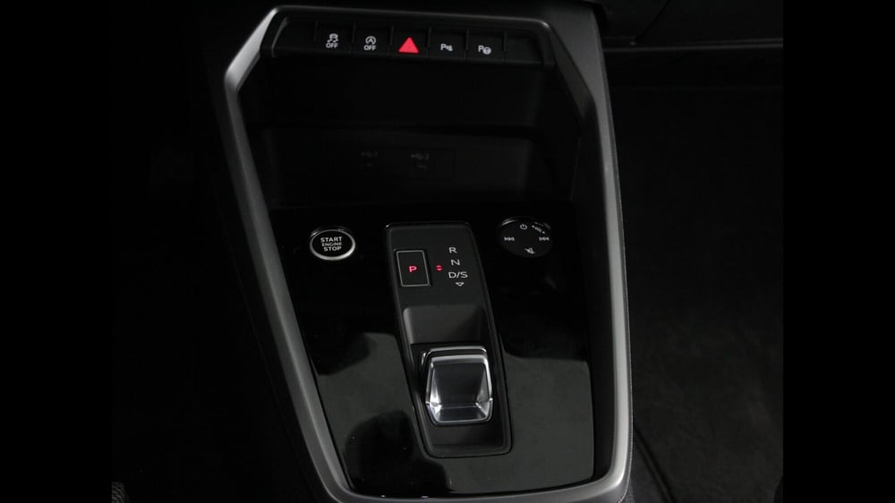 Audi A3 Sportback usata a Palermo (12)