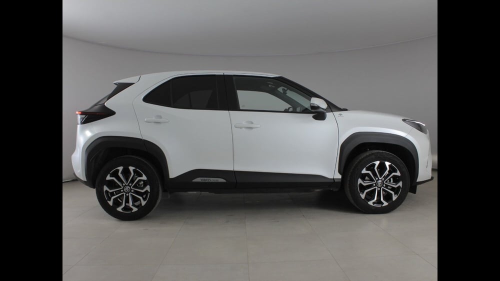 Toyota Yaris Cross usata a Palermo (14)