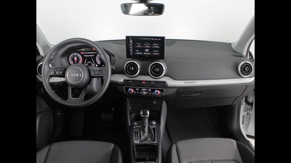 Audi Q2 usata a Palermo (9)