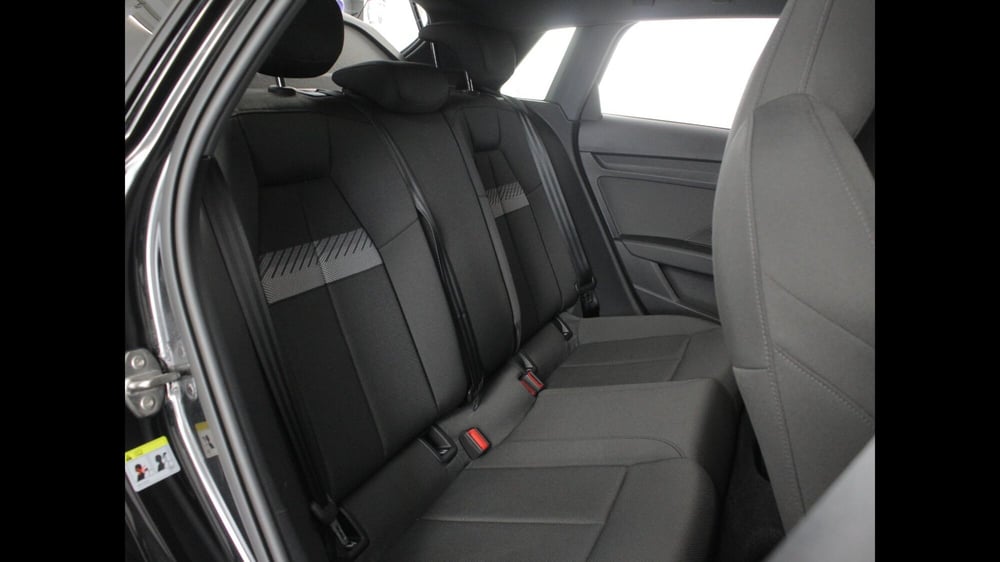 Audi A3 Sportback usata a Palermo (11)