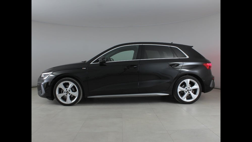 Audi A3 Sportback usata a Palermo (4)