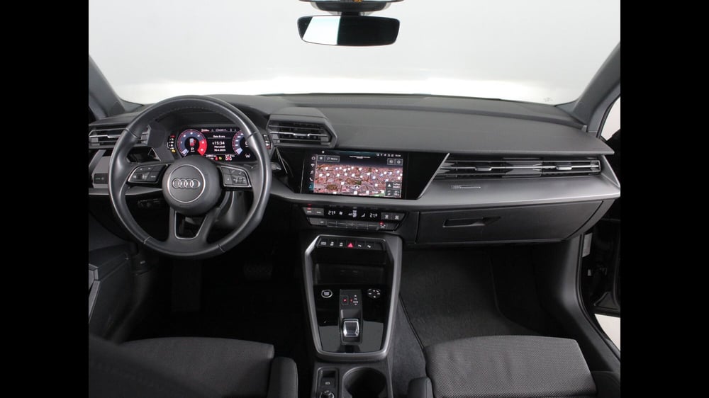 Audi A3 Sportback usata a Palermo (8)